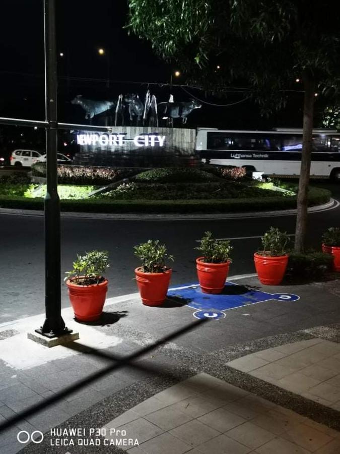 Staycation Condotel @150Newport Pasay City Manila Exterior photo