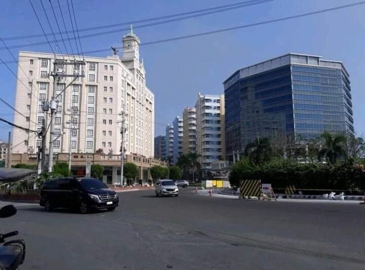 Staycation Condotel @150Newport Pasay City Manila Exterior photo